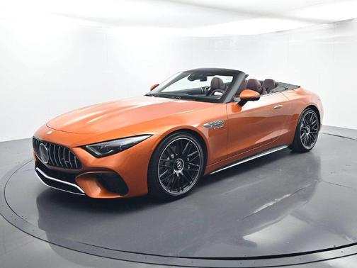 MANUFAKTUR Orange Flame Metallic 2024 Mercedes-Benz AMG SL 63 Base