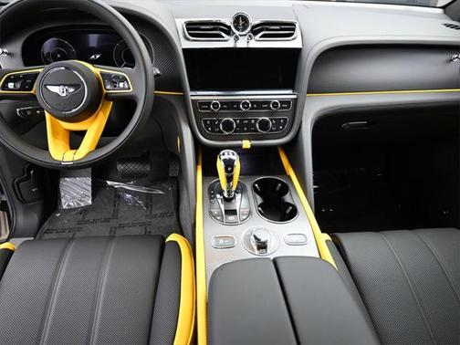 2025 Bentley Bentayga V8 S