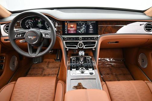 Glacier White 2025 Bentley Flying Spur Speed