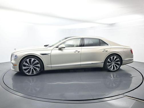 2026 Bentley Flying Spur Azure