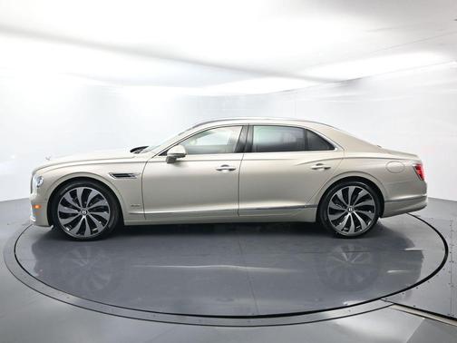 2026 Bentley Flying Spur Azure