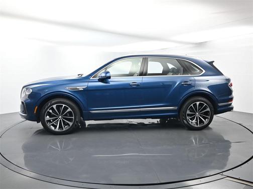 2025 Bentley Bentayga V8