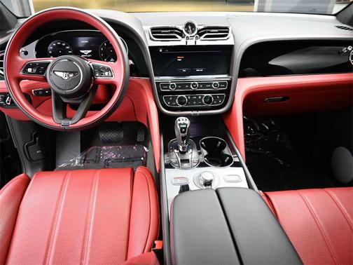 2023 Bentley Bentayga V8