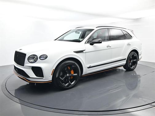 2025 Bentley Bentayga S Black Edition