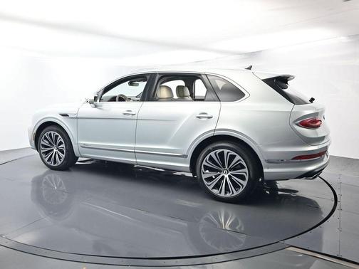 Breeze 2026 Bentley Bentayga Azure