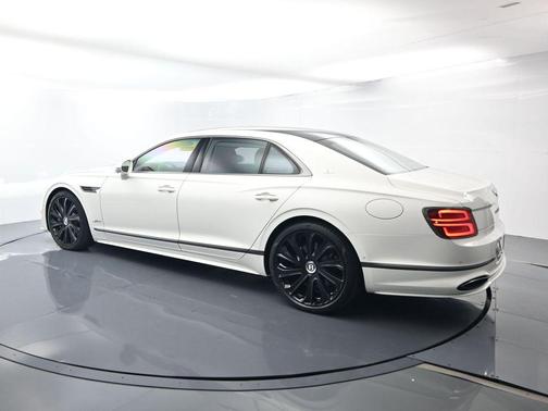 2025 Bentley Flying Spur Speed