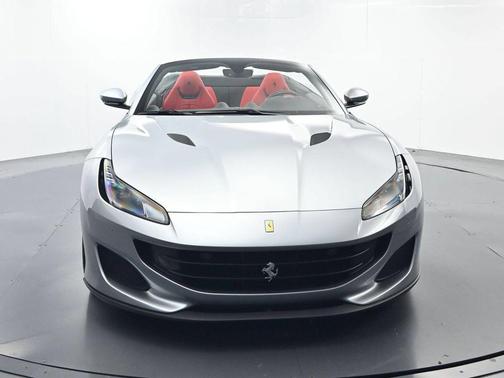Grigio Silverstone Metallic 2019 Ferrari Portofino Base