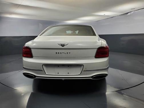 2022 Bentley Flying Spur W12