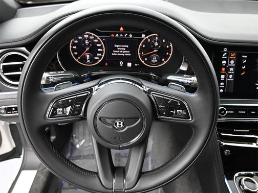 2022 Bentley Flying Spur V8