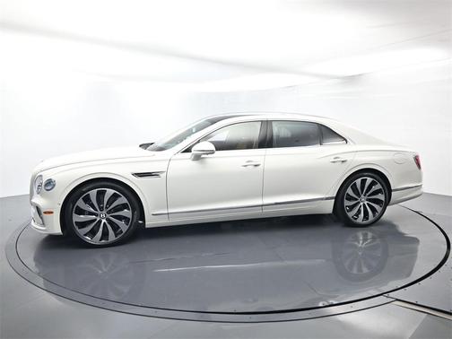 2026 Bentley Flying Spur 