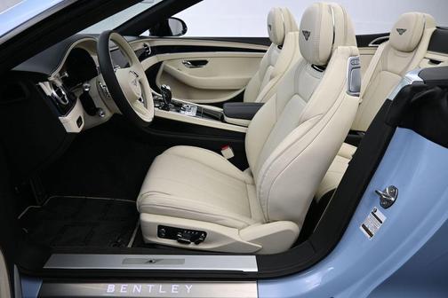 Jetstream 2026 Bentley Continental GT Base
