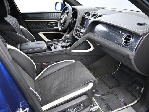 Moroccan Blue 2021 Bentley Bentayga Speed