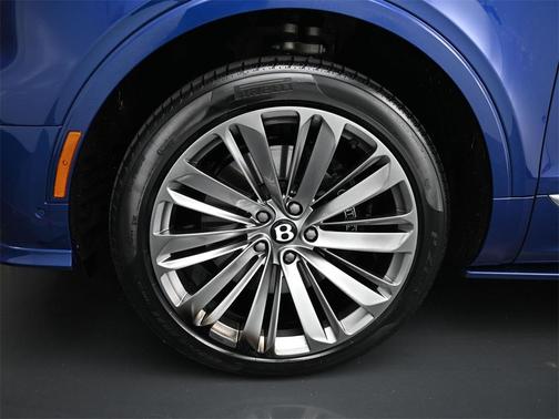 Moroccan Blue 2021 Bentley Bentayga Speed