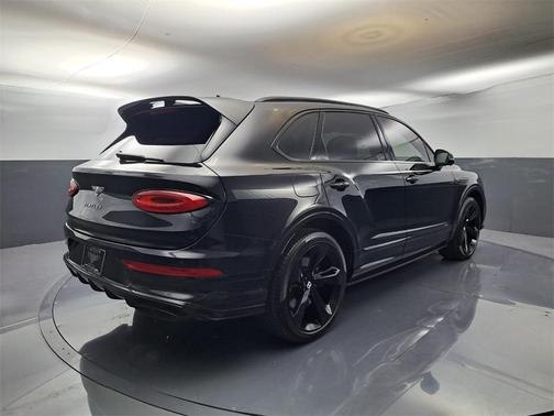 2024 Bentley Bentayga Azure