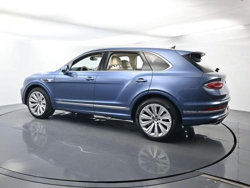 Blue Crystal 2026 Bentley Bentayga Azure