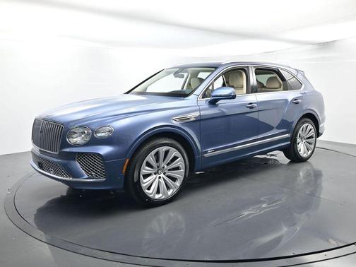 Blue Crystal 2026 Bentley Bentayga Azure