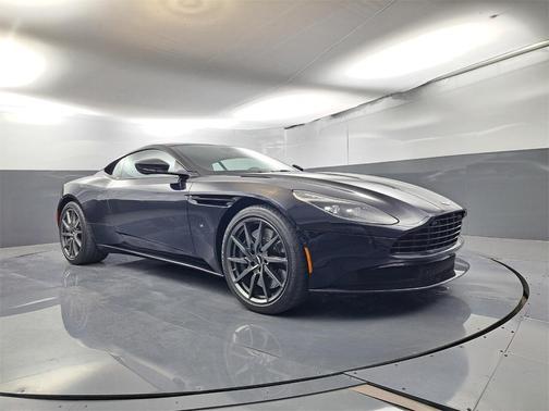 2017 Aston Martin DB11