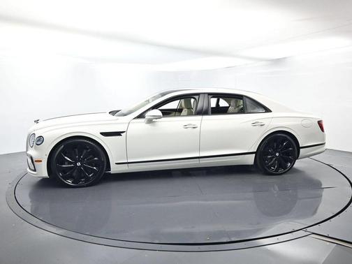 Glacier White 2026 Bentley Flying Spur