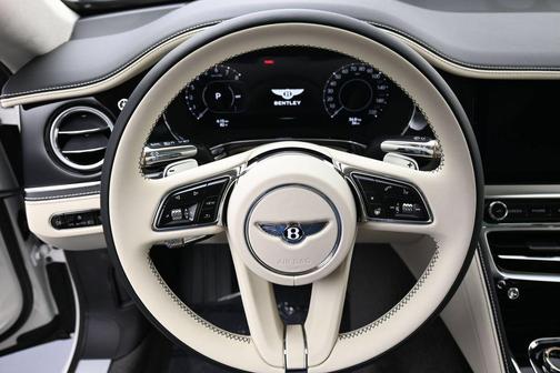 Glacier White 2026 Bentley Flying Spur