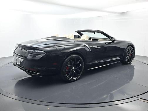Beluga 2026 Bentley Continental GT Base