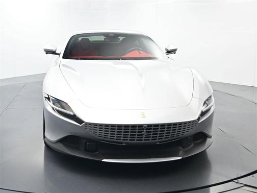 2023 Ferrari Roma Base