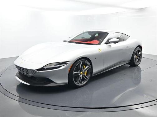 2023 Ferrari Roma Base