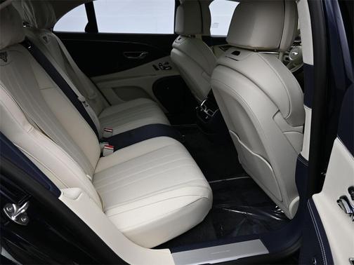 2026 Bentley Flying Spur 