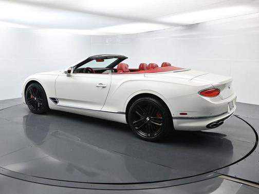 2023 Bentley Continental GT V8
