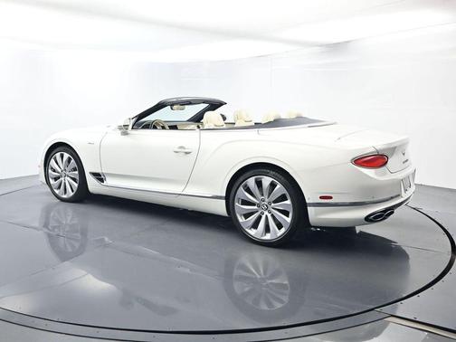 Glacier White 2024 Bentley Continental GT Base