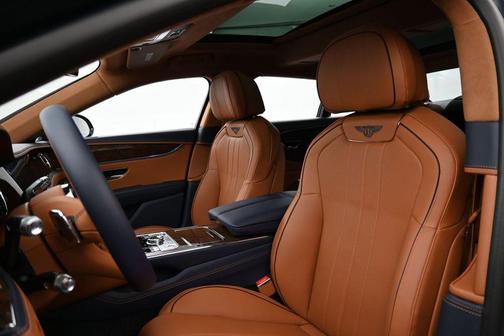 Dark Sapphire 2026 Bentley Flying Spur