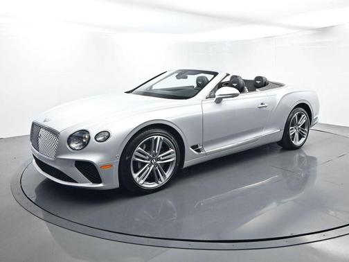 Moonbeam 2023 Bentley Continental GT Base