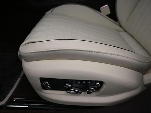 2026 Bentley Flying Spur Azure