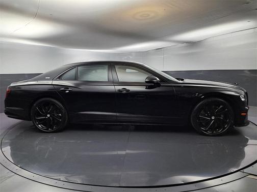 2025 Bentley Flying Spur Speed