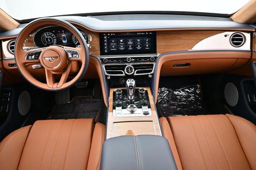 Dark Sapphire 2026 Bentley Flying Spur