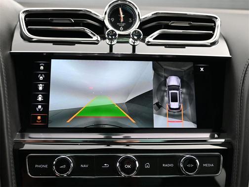 2023 Bentley Bentayga Azure