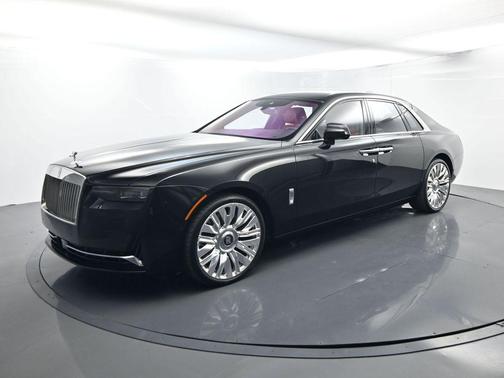 2025 Rolls-Royce Ghost 