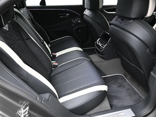 2025 Bentley Flying Spur Speed