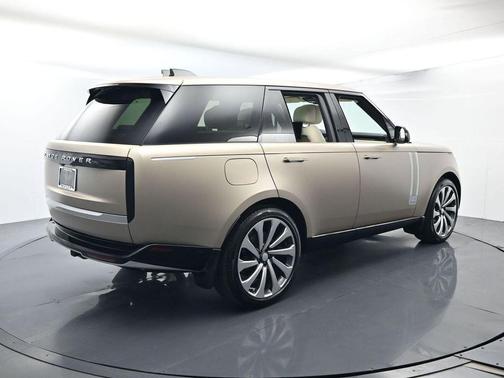 Gold 2025 Land Rover Range Rover P530 Autobiography
