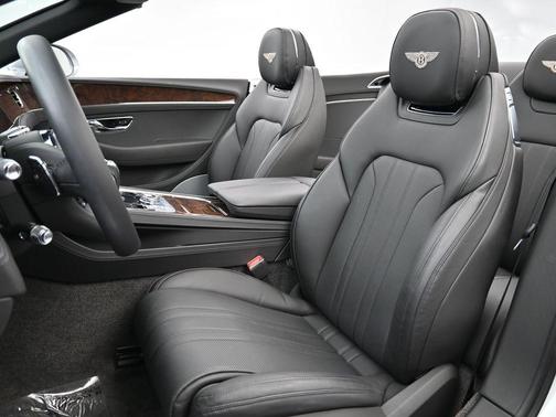 2023 Bentley Continental GT Base