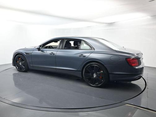 Storm Gray 2026 Bentley Flying Spur Azure