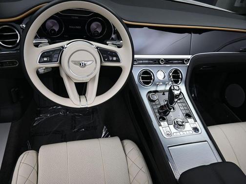 Glacier White 2023 Bentley Continental GT Base