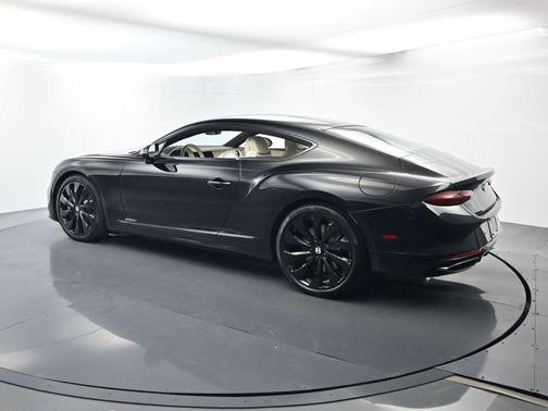 Beluga 2026 Bentley Continental GT Base