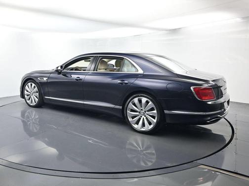Dark Sapphire 2026 Bentley Flying Spur