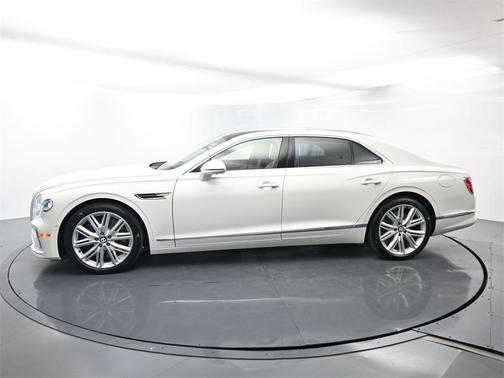 2026 Bentley Flying Spur 