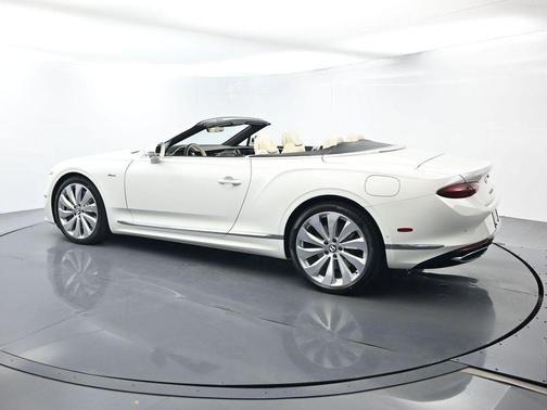 Glacier White 2026 Bentley Continental GT Base