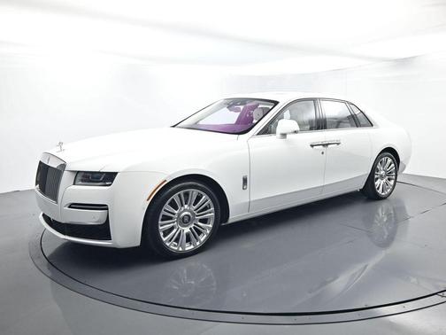 2023 Rolls-Royce Ghost 
