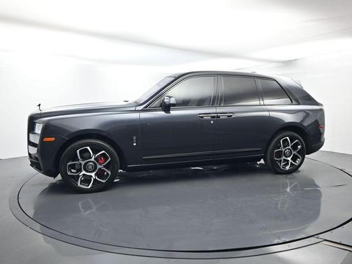2022 Rolls-Royce Cullinan Black Badge