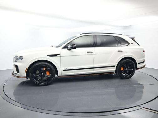 2025 Bentley Bentayga S Black Edition