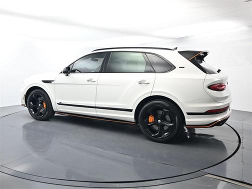 2025 Bentley Bentayga S Black Edition