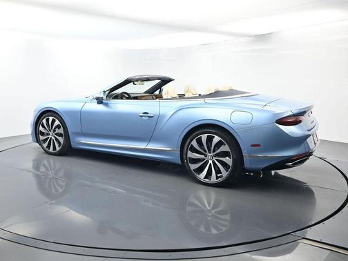 Silverlake 2026 Bentley Continental GT Base